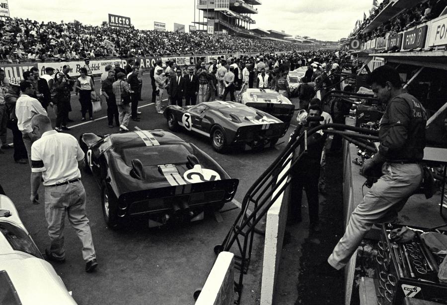  Ford GT40 (Mk II) 1965 года  (фото 26 из 118)